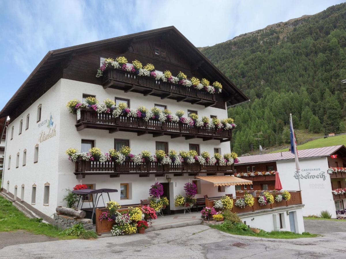 Guesthouse In Vent With Balcony Zewnętrze zdjęcie